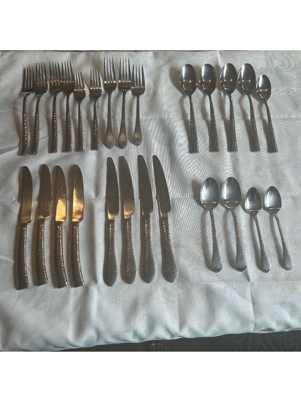 Hampton Hammered Silverware Set of 26 Round & Squared Ends See Pics